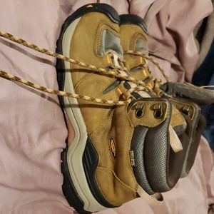 Keen Hiking Boots